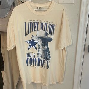 Dallas Cowboy Unisex Lainey Wilson Live Thanksgiving Day T-Shirt